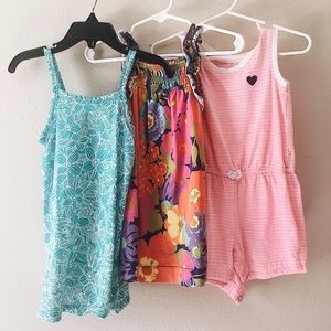 Lot of 3 summer dresses/romper 18-24 month girl